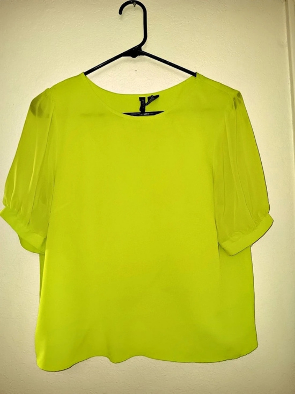 Bisou Bisou Short Sleeve Blouse in Green Size Medium